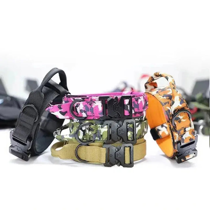 Collar táctico ajustable para perros con cuerda de tracción DS